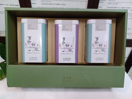【山靈氣禮盒】風華雲霧 3入禮盒，每包茶上皆有SGS檢測報告 台灣茶 合歡山系 高冷茶 綠茶 茶葉